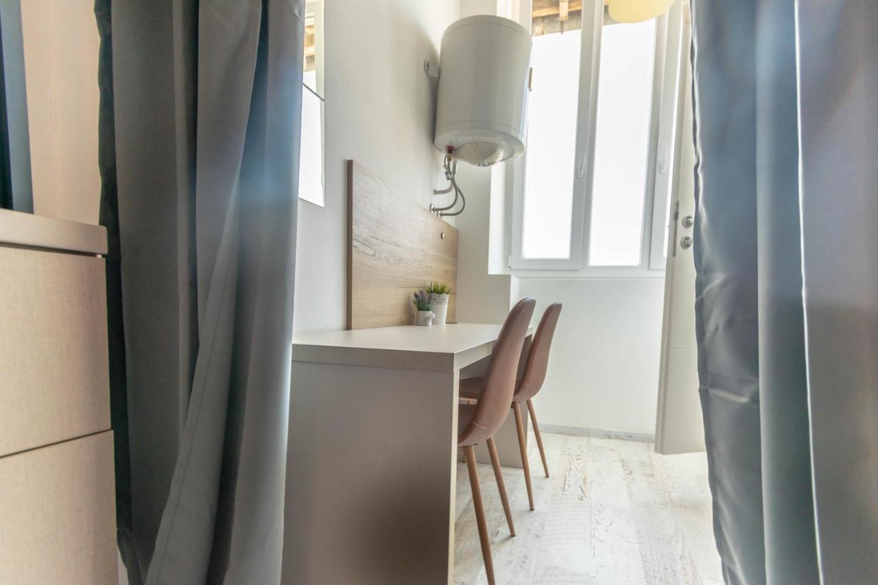 L&B City Center Studios Apartments Пула Екстериор снимка
